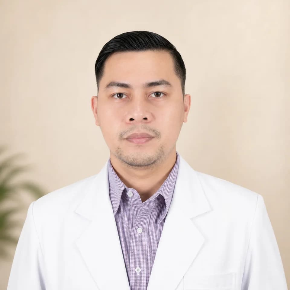 Foto dr. Odie, spesialis neuromuskular NeuroBali.